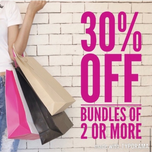 Ivory lace dress by Michael Kors is in like new condition. Size 2 - Picture 15 of 16